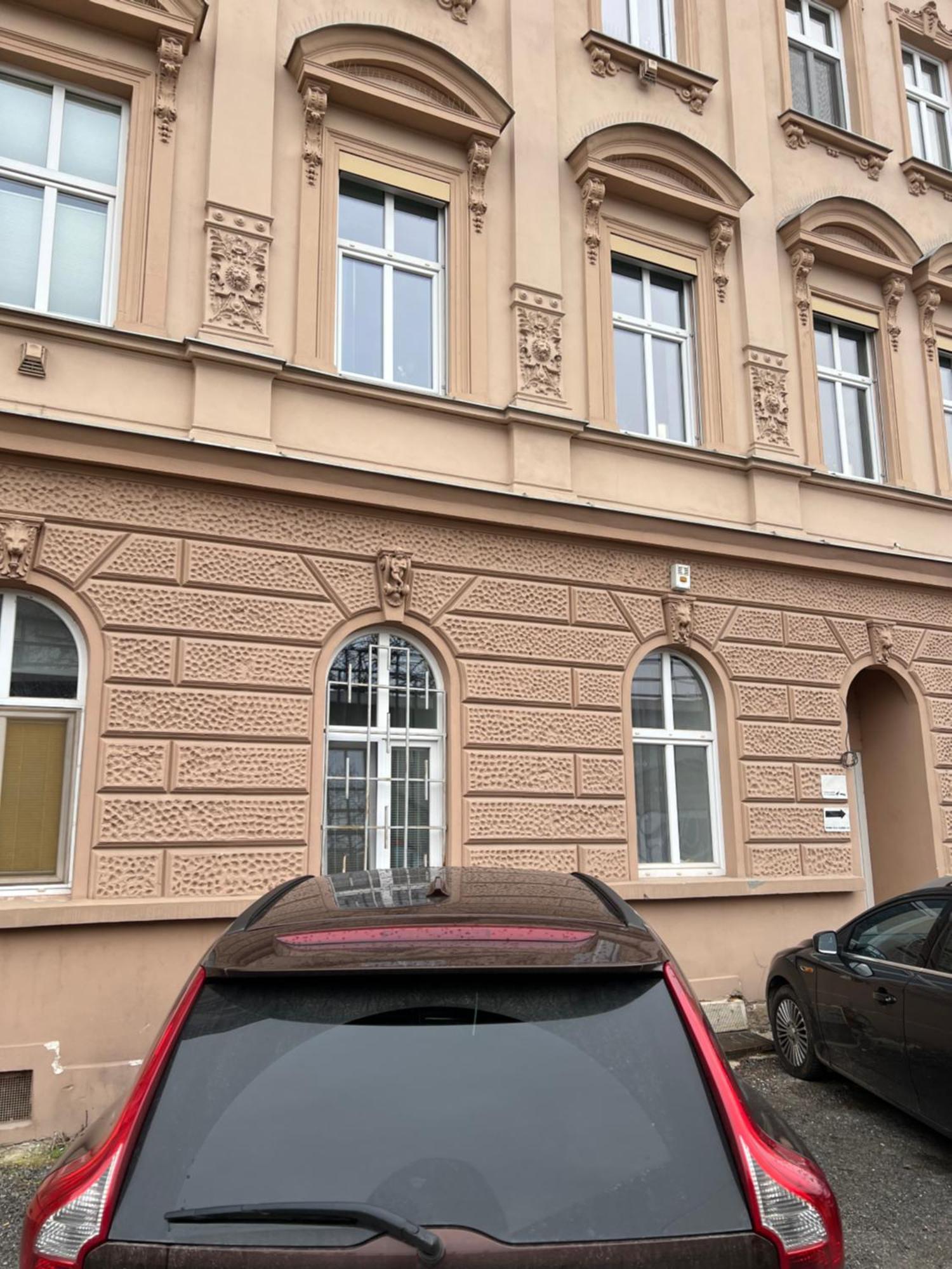Apartment Plus Parking Brünn Exterior foto
